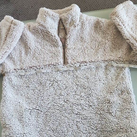 Miami  Cozy Pullover - Picture 6 of 10